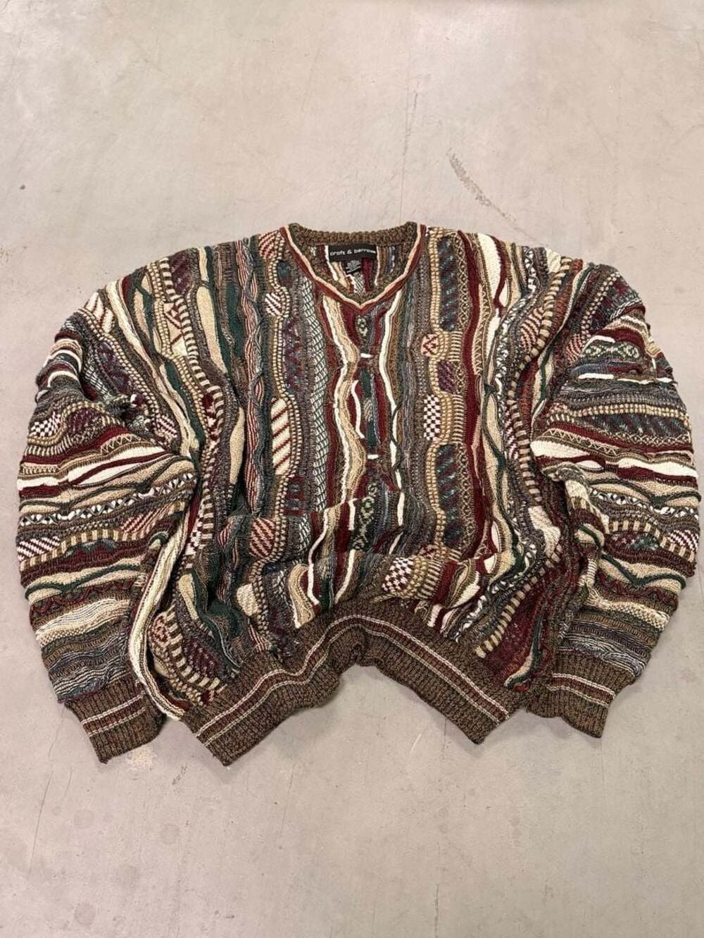 Croft & Barrow Vintage 3D Knit Coogi Style V-Neck Sweater Size XLT